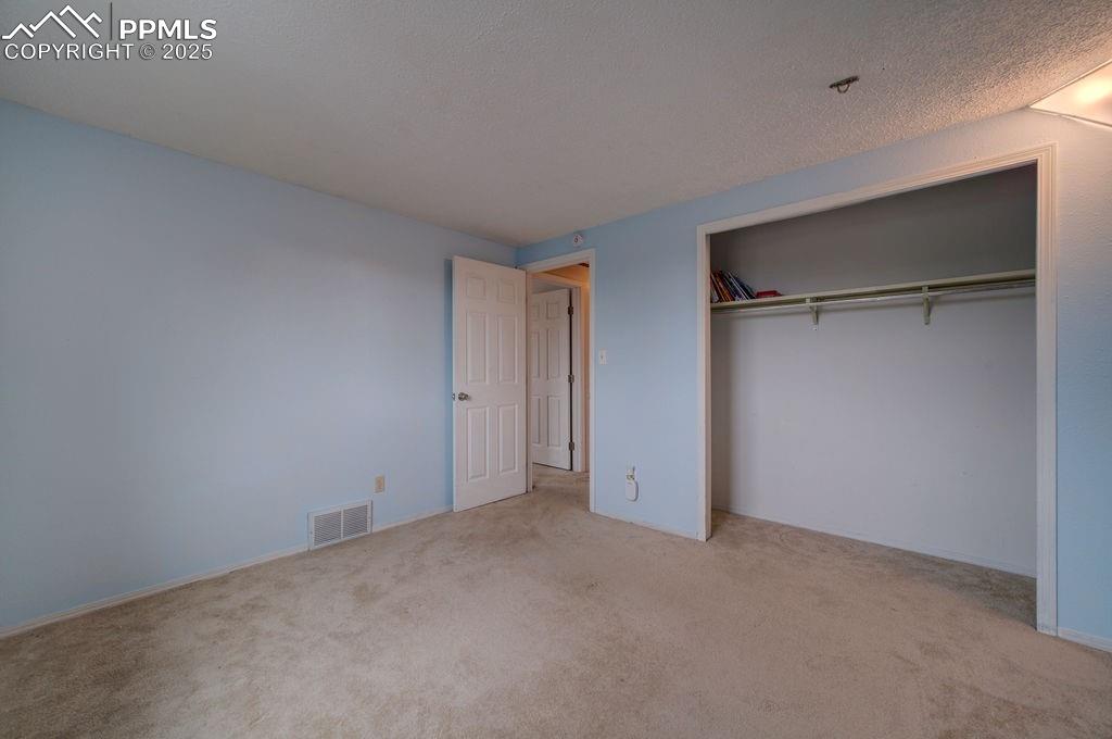 Image 41 of 49: Bedroom