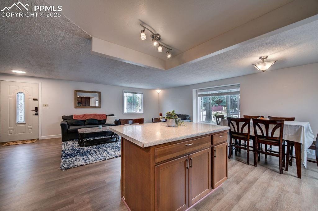 Image 8 of 49: Kitchen