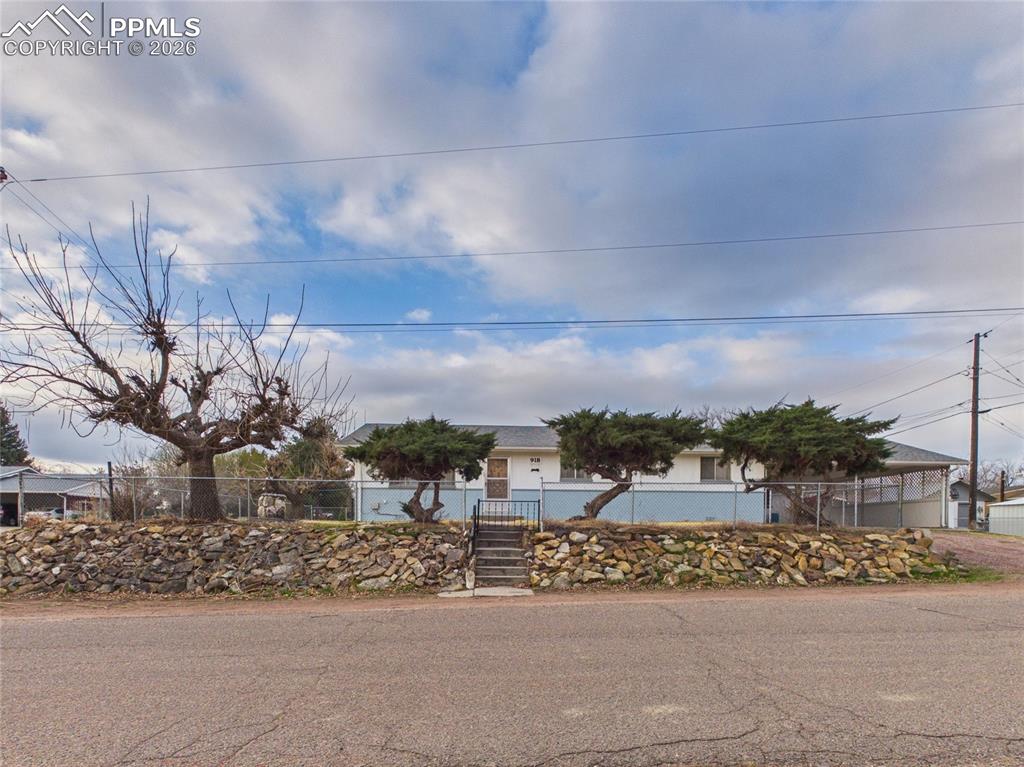 Image 2 of 37: Front of Structure