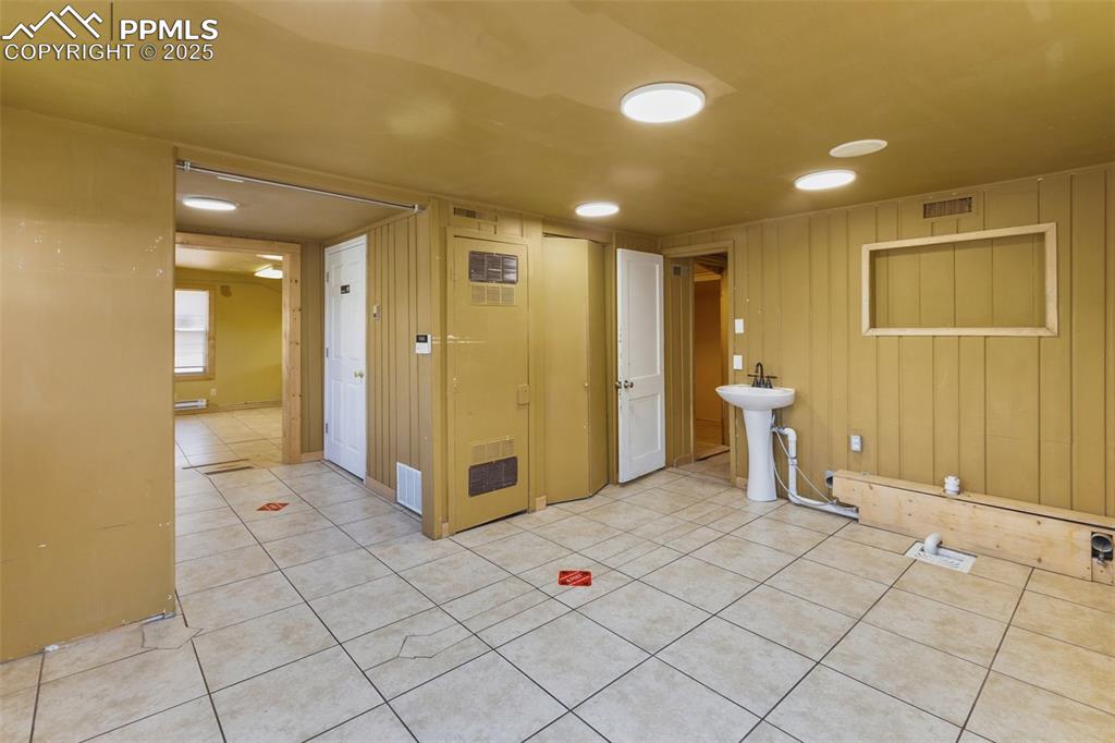 Image 18 of 36: Other