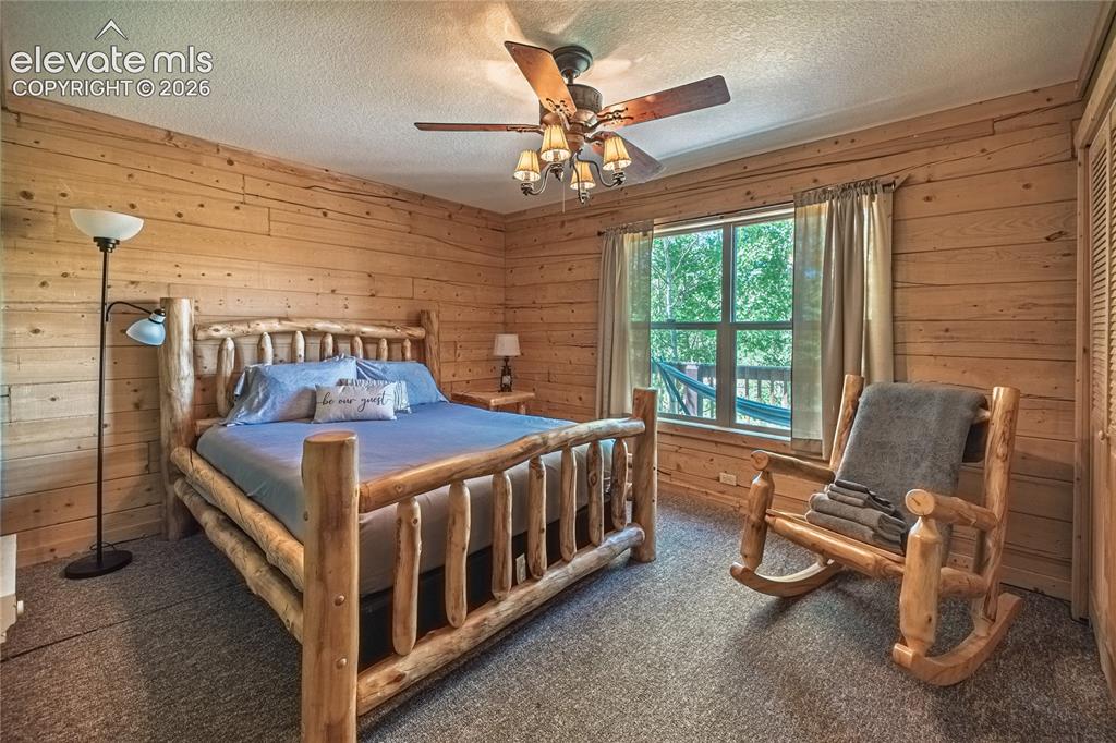 Image 15 of 45: Bedroom
