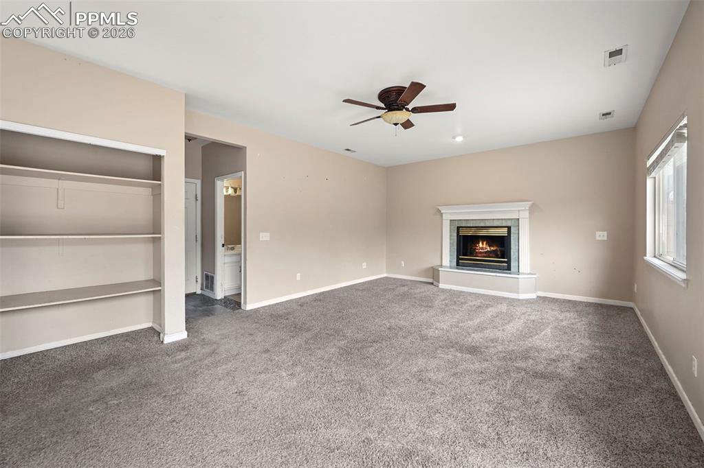 Image 11 of 28: Living Room