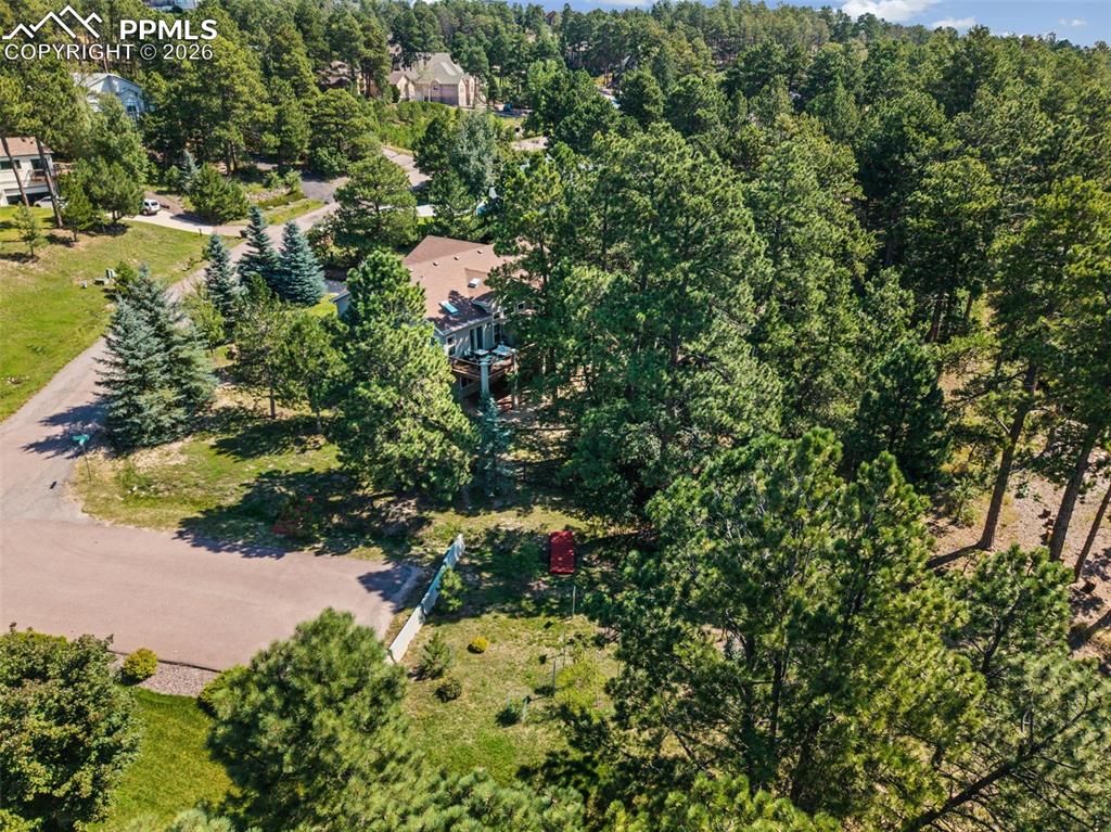 Image 46 of 50: Doewood Dr ends here so no through traffic.  