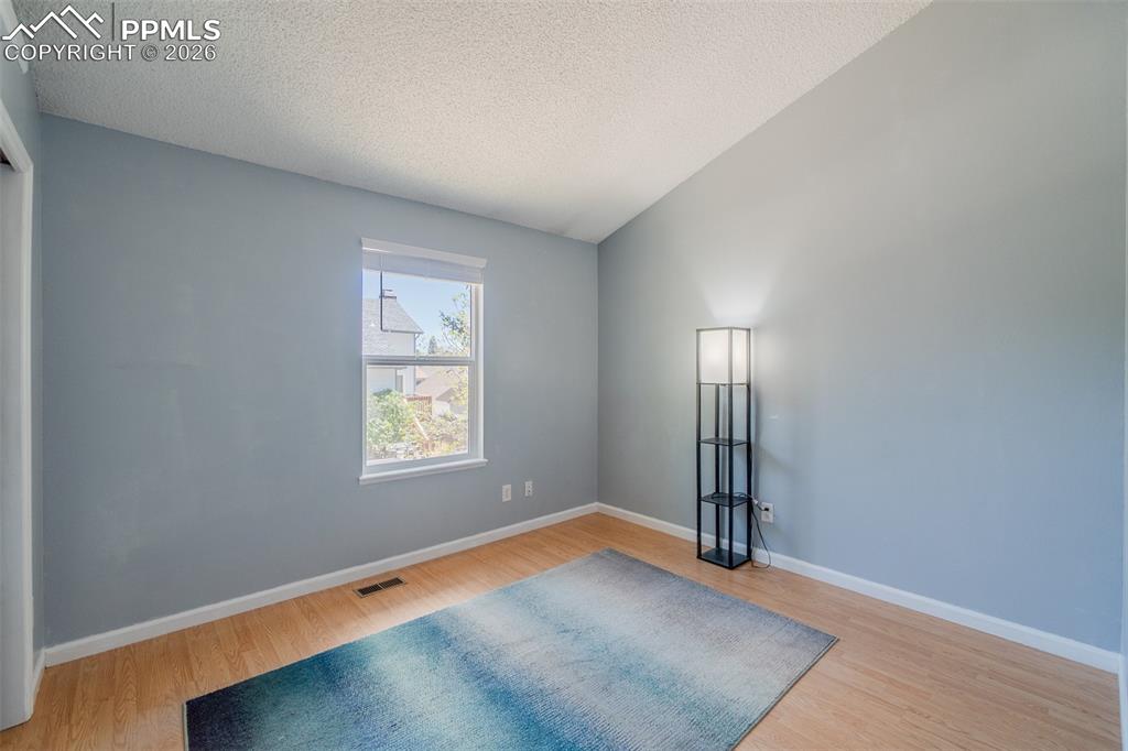 Image 28 of 37: Bedroom