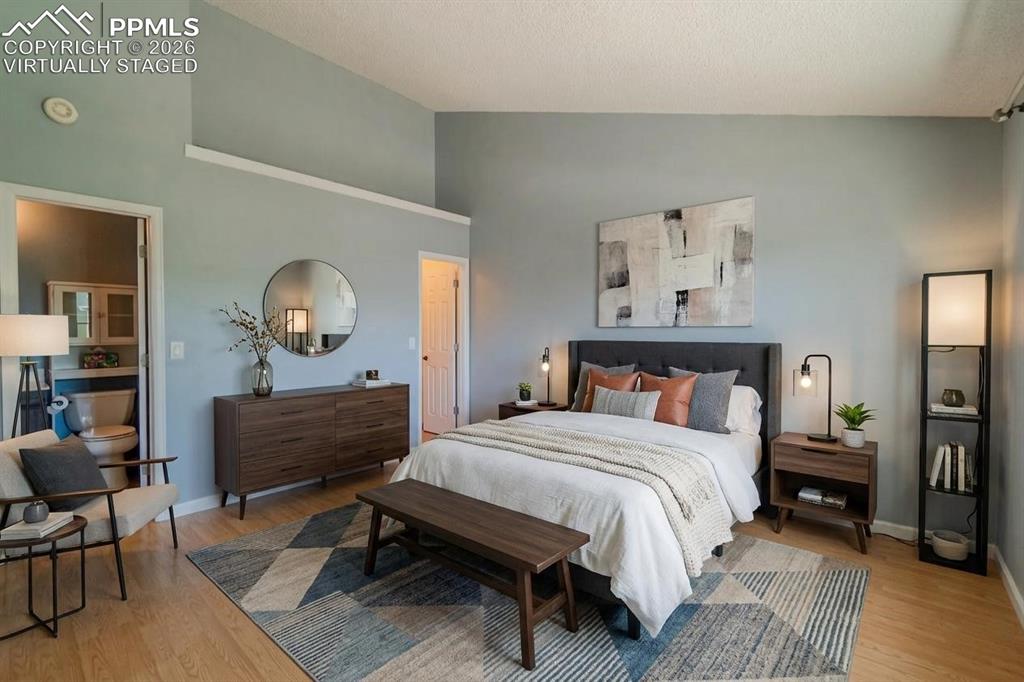 Image 8 of 37: Virtually Staged