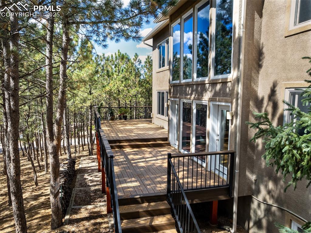 Image 46 of 50: Wooden terrace with stairs