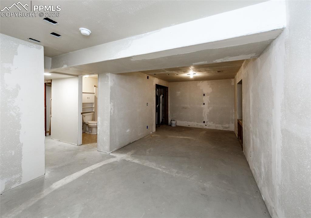 Image 35 of 50: Basement