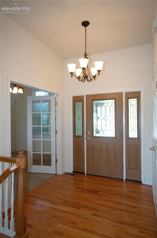 Image 5 of 45: Entry
