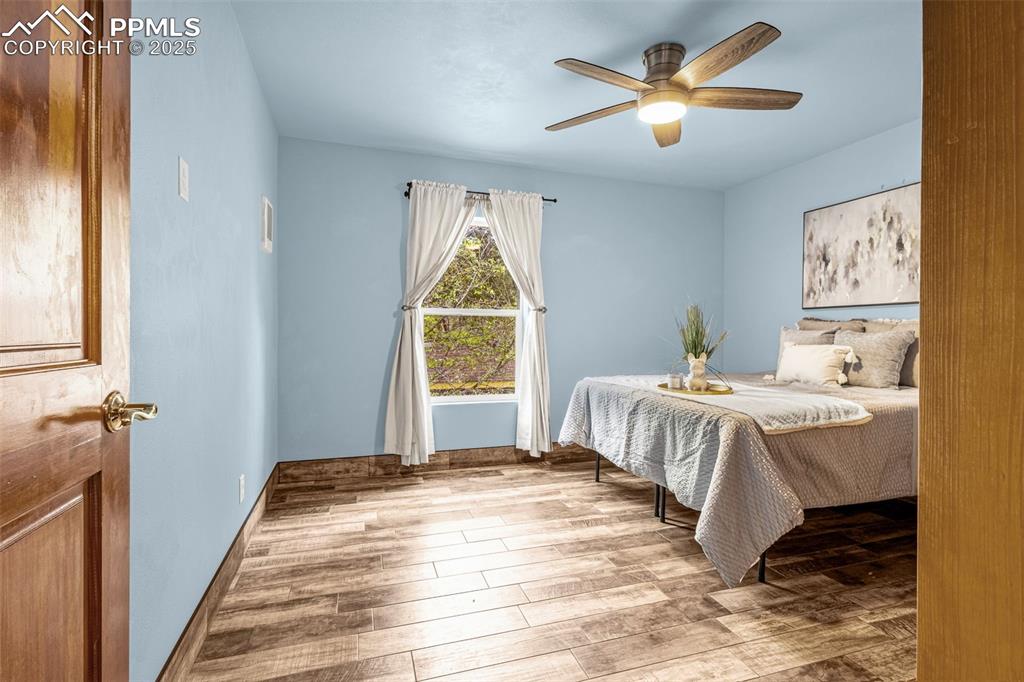 Image 46 of 49: Bedroom