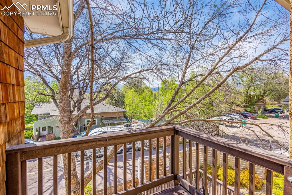Image 8 of 49: Deck