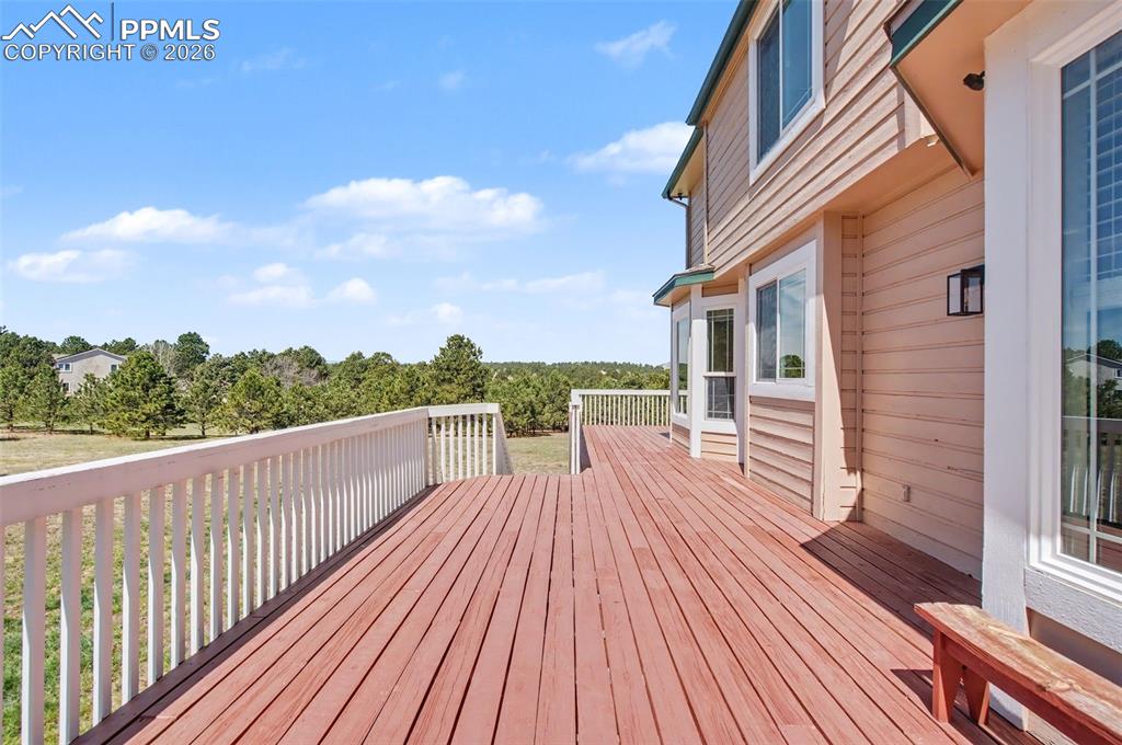 Image 42 of 48: Deck