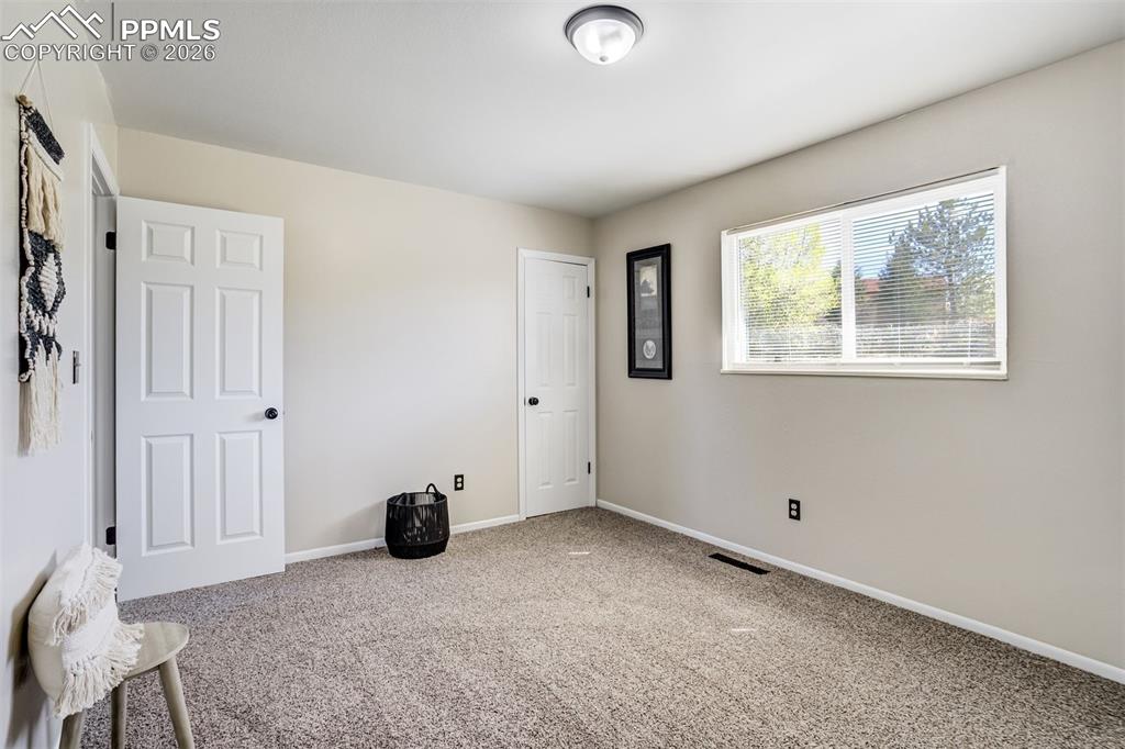 Image 23 of 33: Master Bedroom