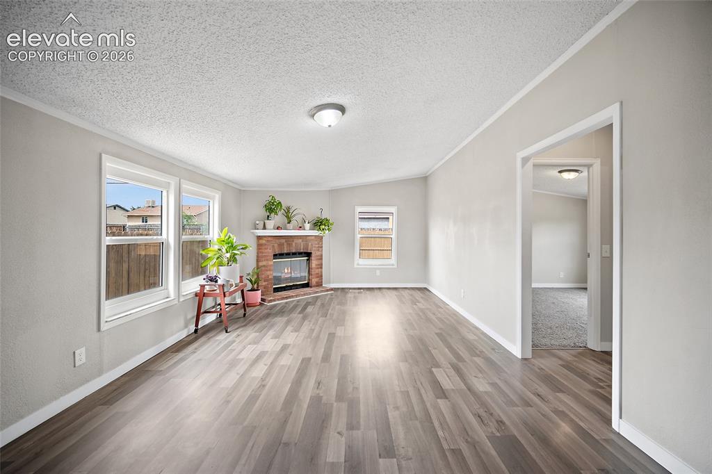Image 11 of 34: Living Room
