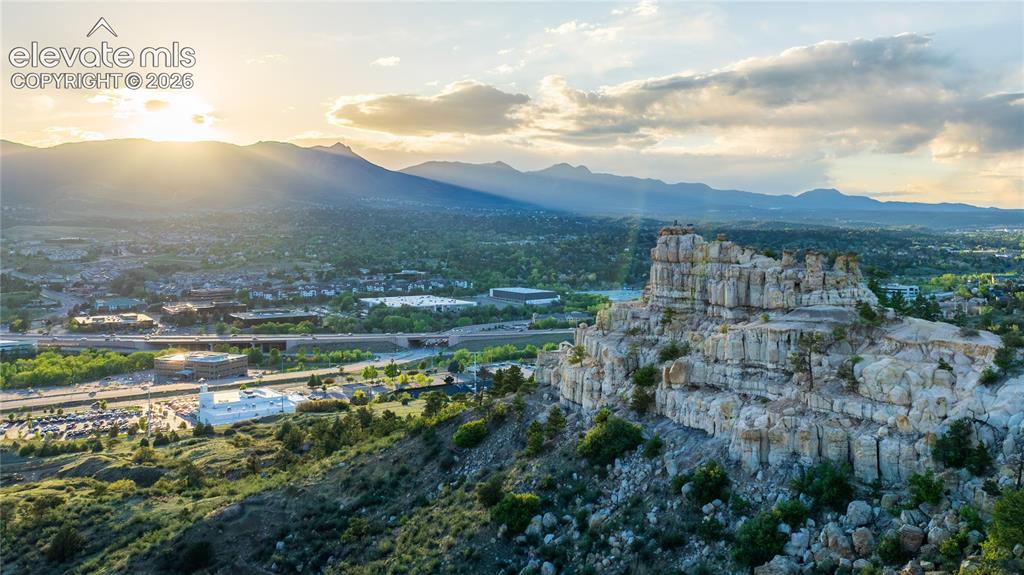 Image 47 of 50: Pulpit Rock is walking distance from the back yard