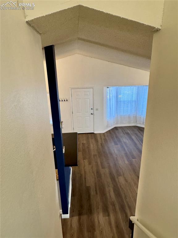 Image 11 of 39: Bonus Room