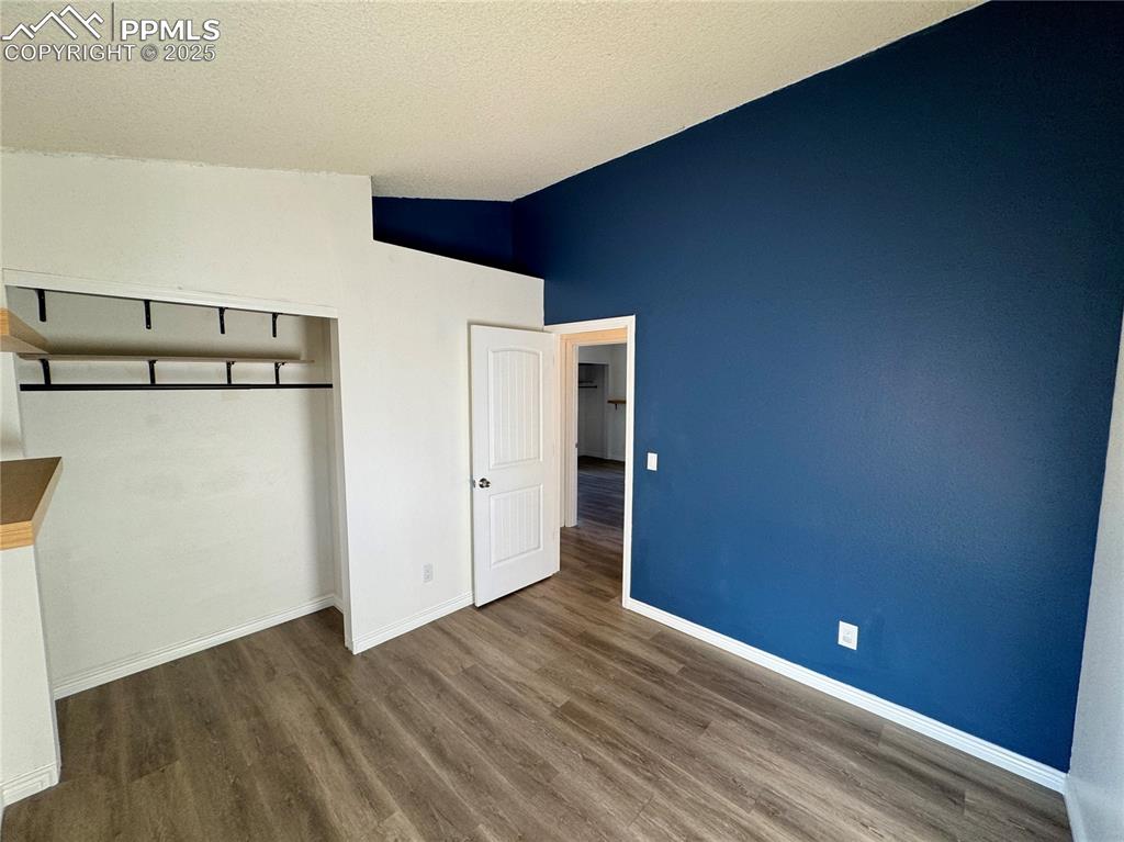 Image 14 of 39: Bedroom