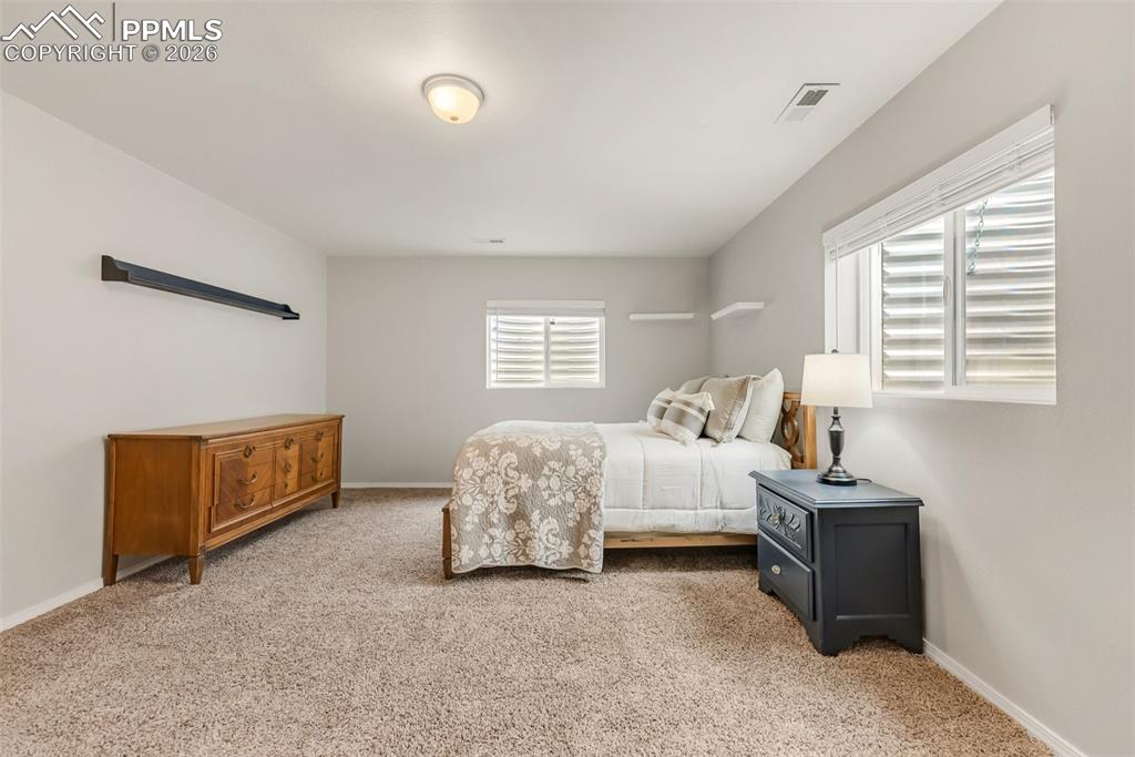 Image 37 of 43: LARGE Basement Bedroom #4