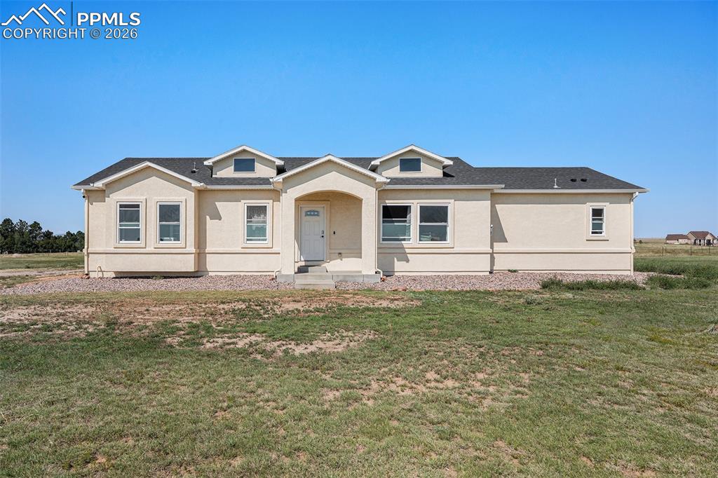 Image 3 of 25: Front of Structure