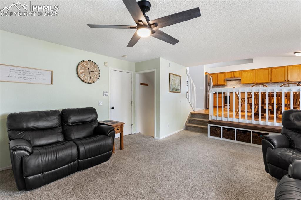 Image 7 of 29: Living Room