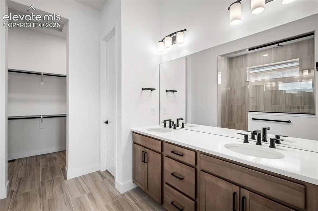Image 21 of 39: Master Bathroom