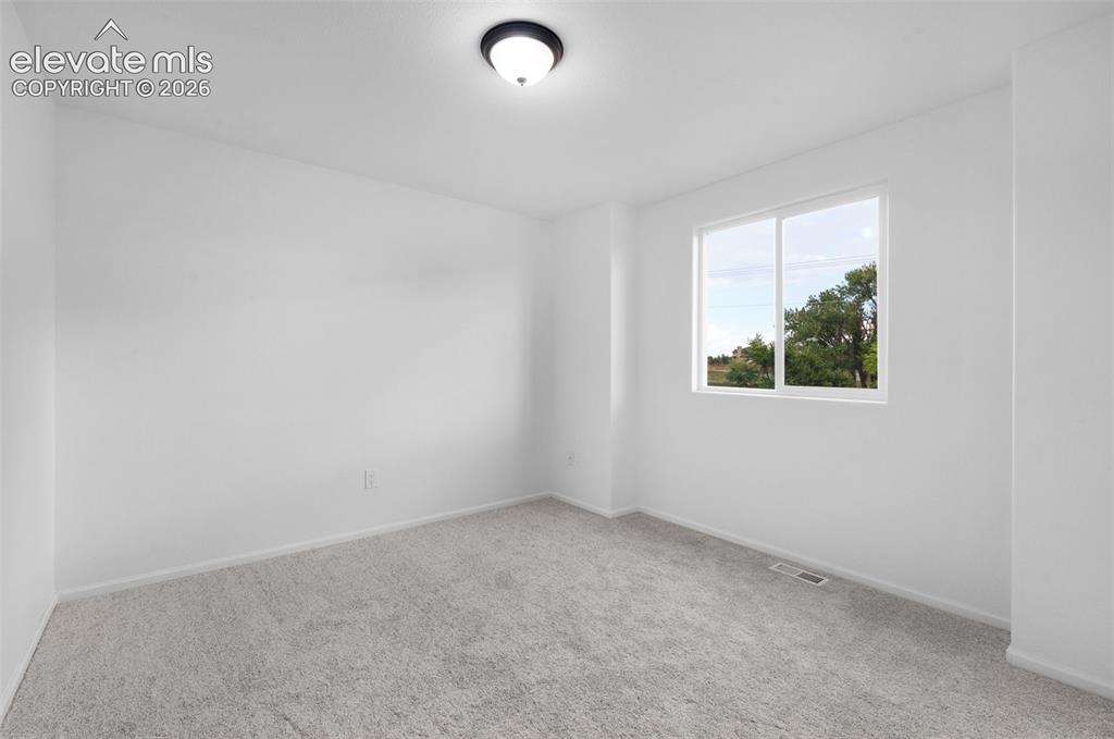 Image 28 of 44: Bonus Room