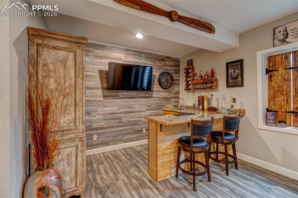 Image 20 of 32: Note: wood accent wall.