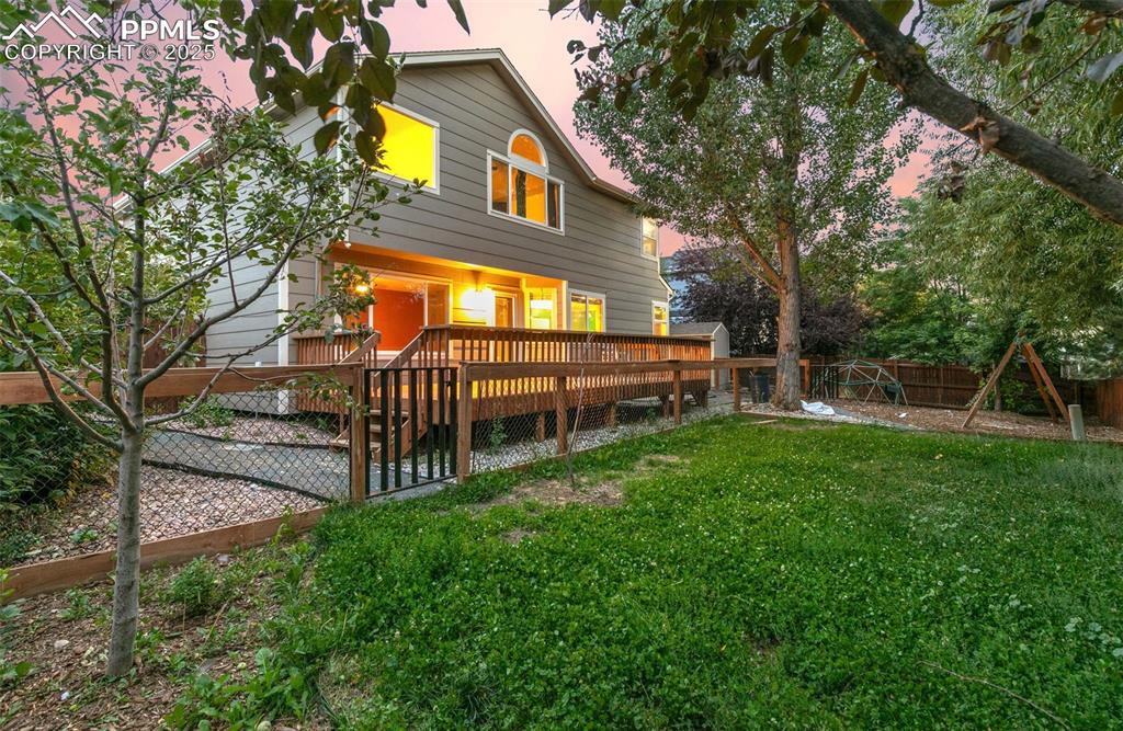 Image 5 of 50: Fully fenced backyard