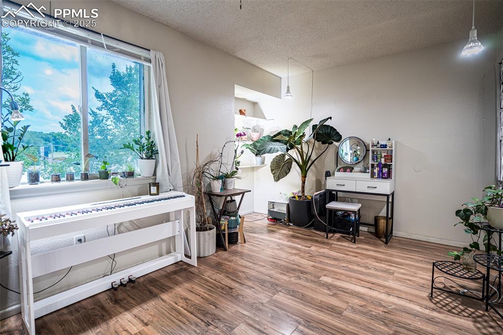 Image 14 of 18: Other