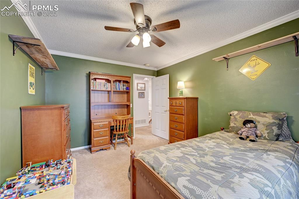 Listing 8236737, Image 23 of 35