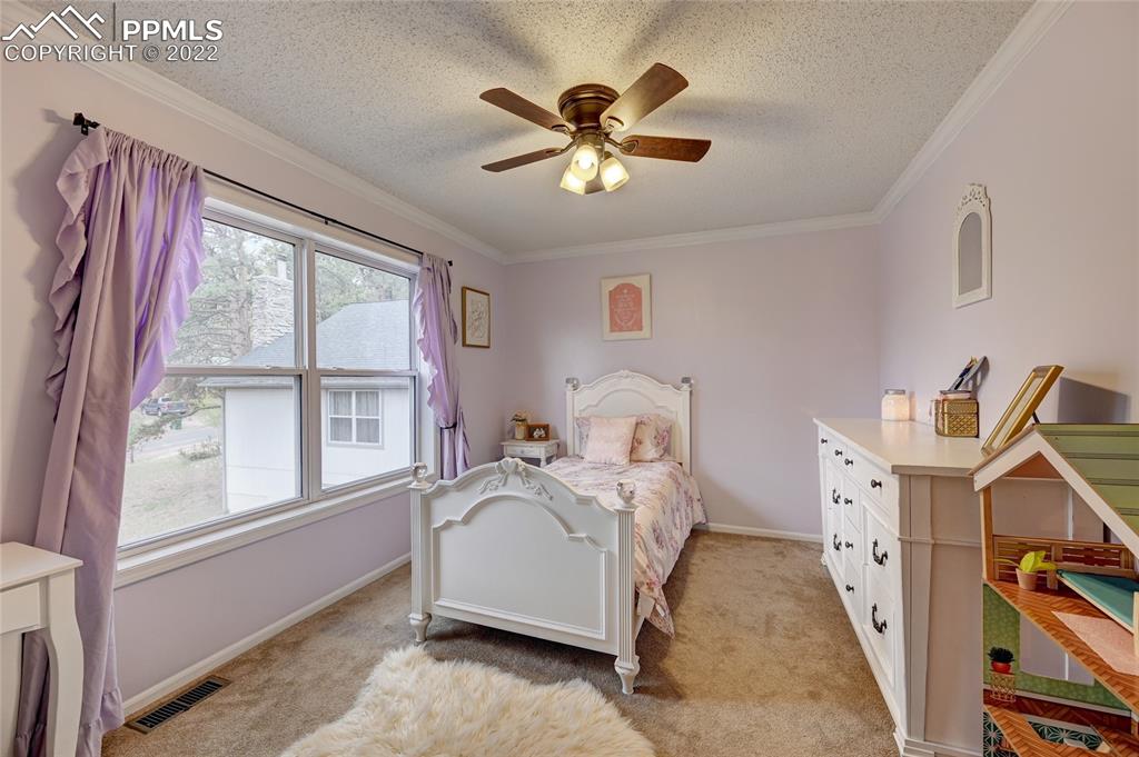 Listing 8236737, Image 24 of 35