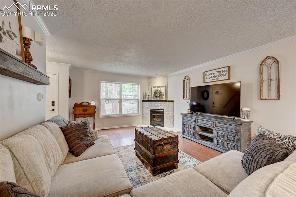 Listing 8236737, Image 7 of 35