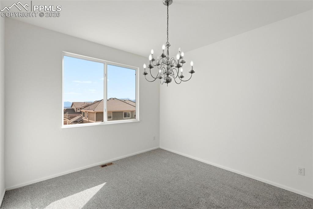 Image 10 of 50: Dining Room