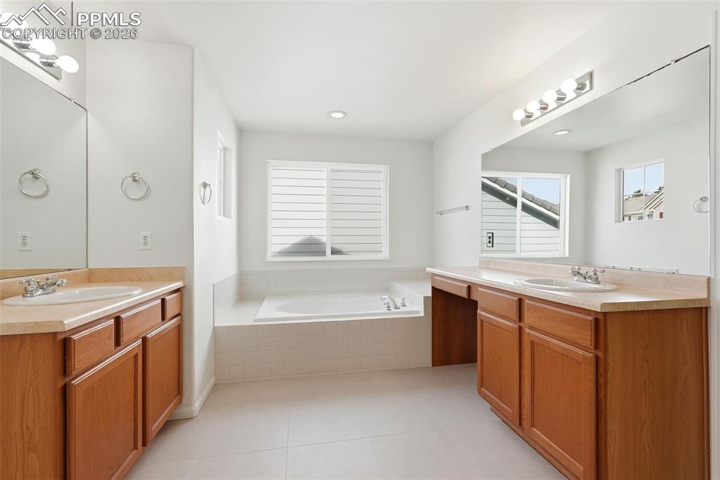 Image 31 of 50: Master Bathroom