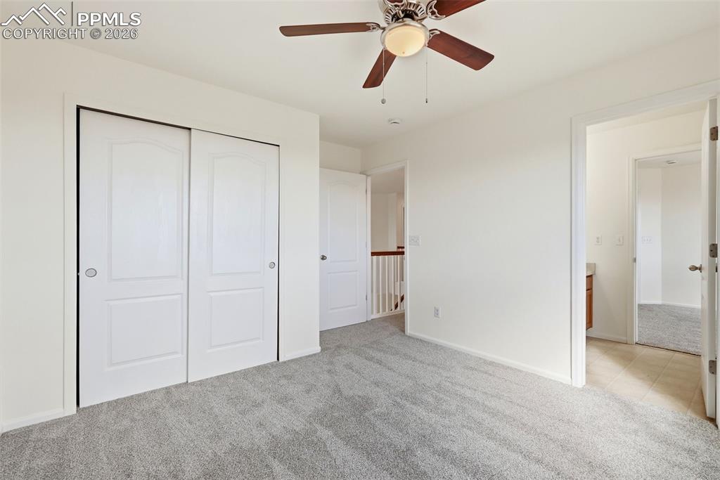 Image 47 of 50: Bedroom