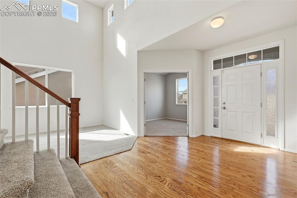 Image 5 of 50: main entry