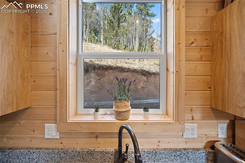 Image 15 of 49: No Description Available