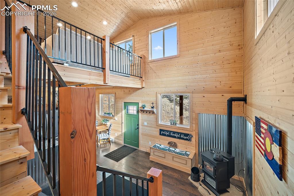 Image 17 of 49: No Description Available