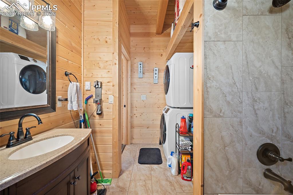 Image 30 of 49: No Description Available