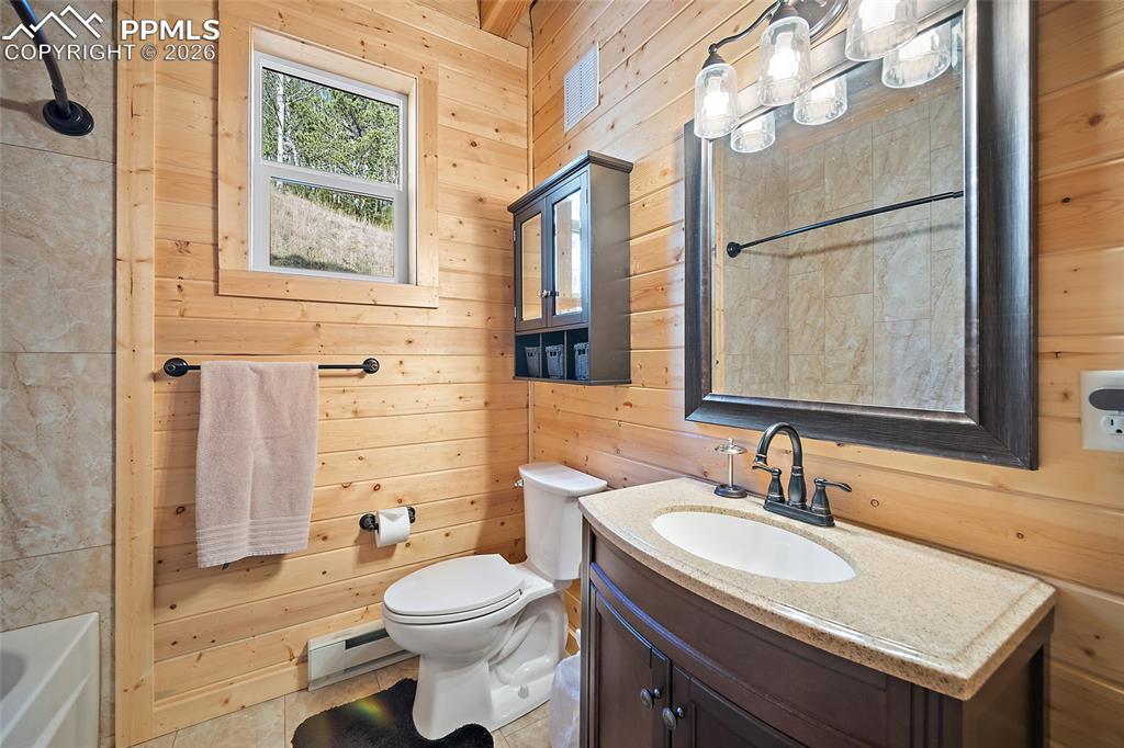 Image 31 of 49: No Description Available