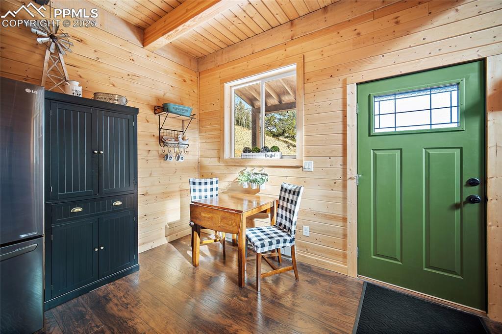 Image 6 of 49: No Description Available