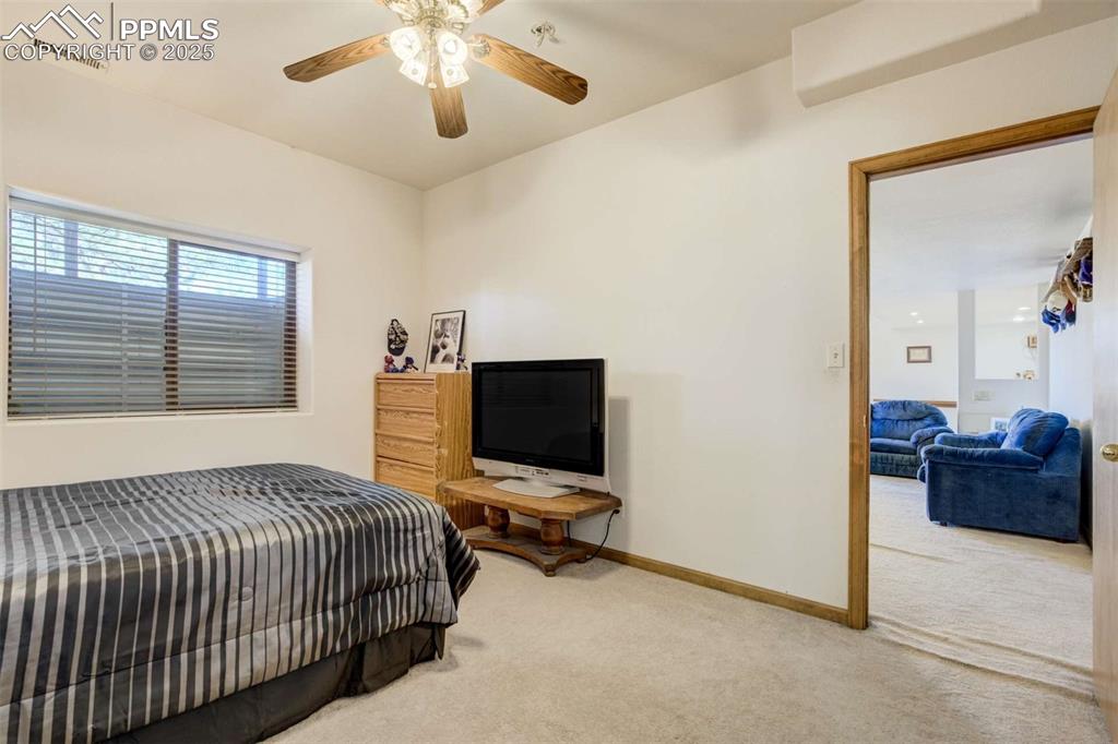 Image 42 of 49: Bedroom