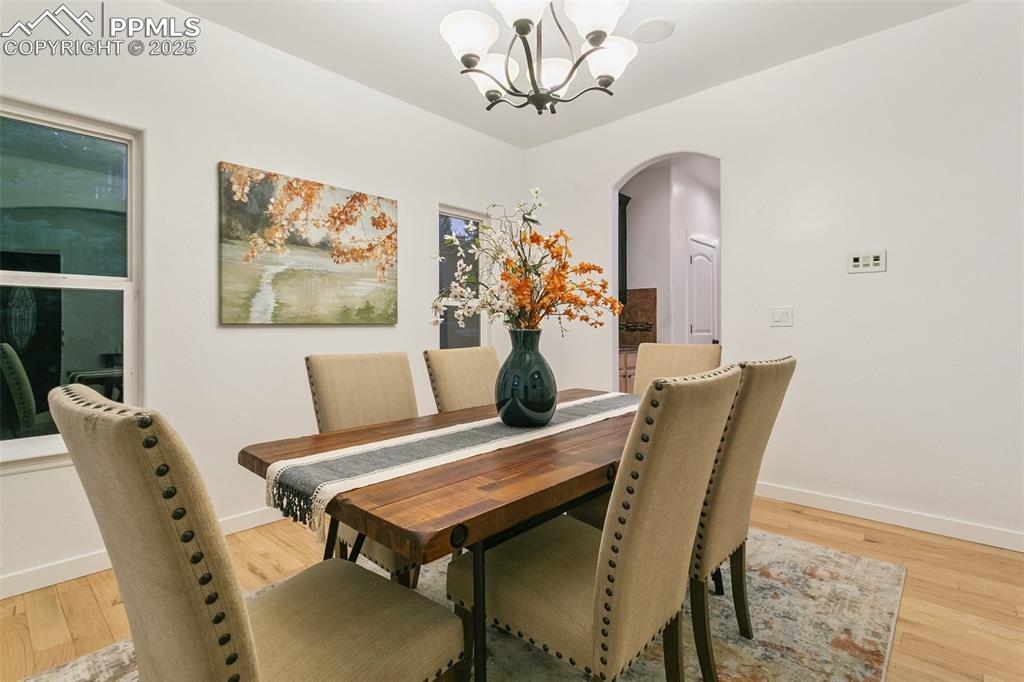 Image 6 of 43: Dining Room