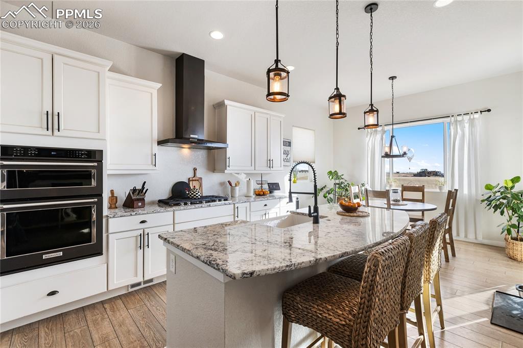 Image 12 of 47: Kitchen