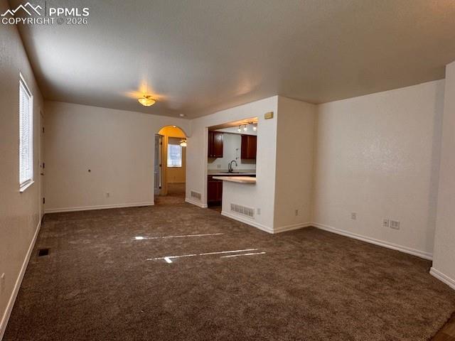 Image 4 of 13: Living Room