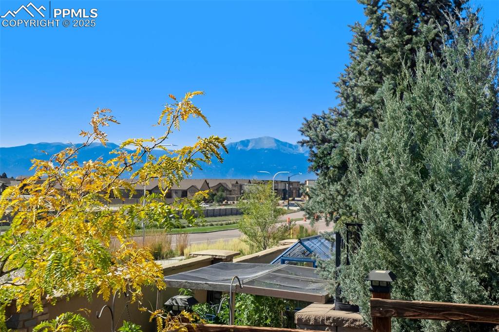 Image 22 of 48: View