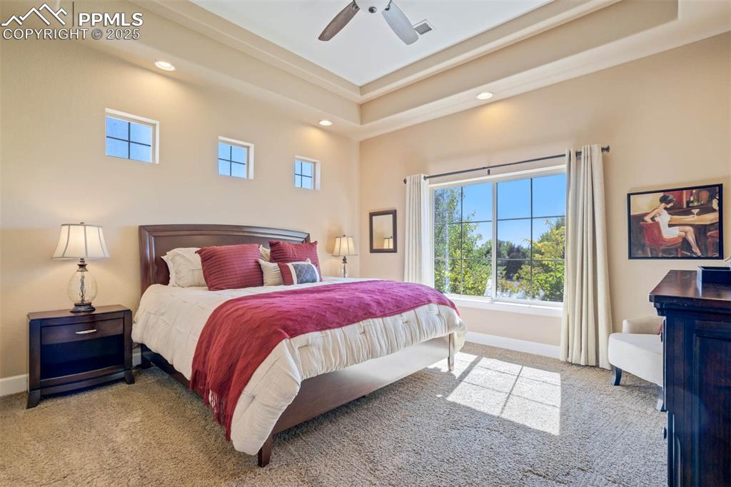 Image 23 of 48: Bedroom