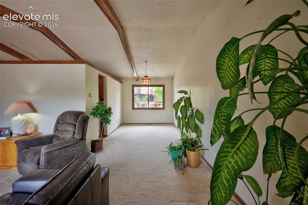 Image 7 of 38: Dining Room
