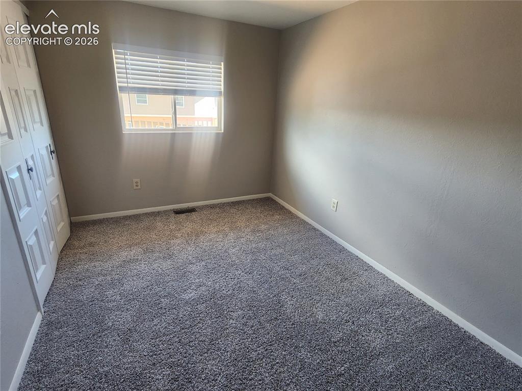 Image 13 of 27: Living Room
