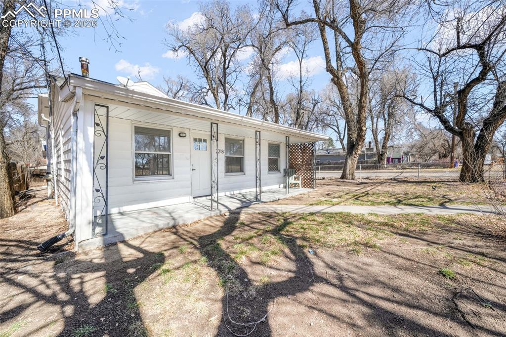 Image 41 of 50: Back of Structure