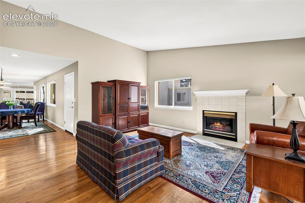 Image 10 of 28: Living Room